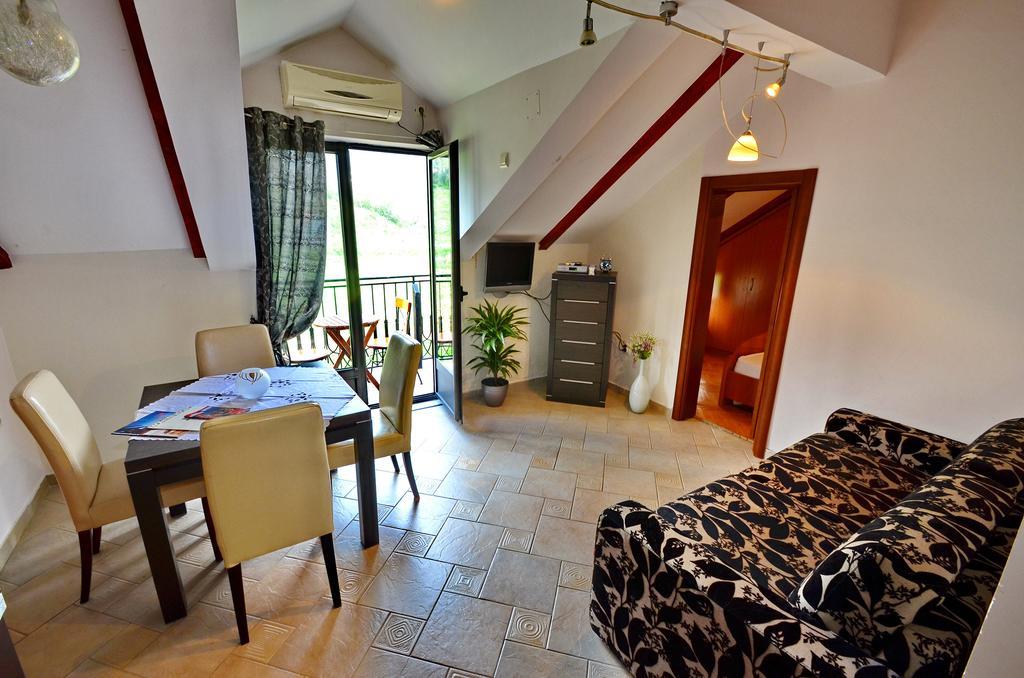 Apartments Ivetic Kotor Ruang foto